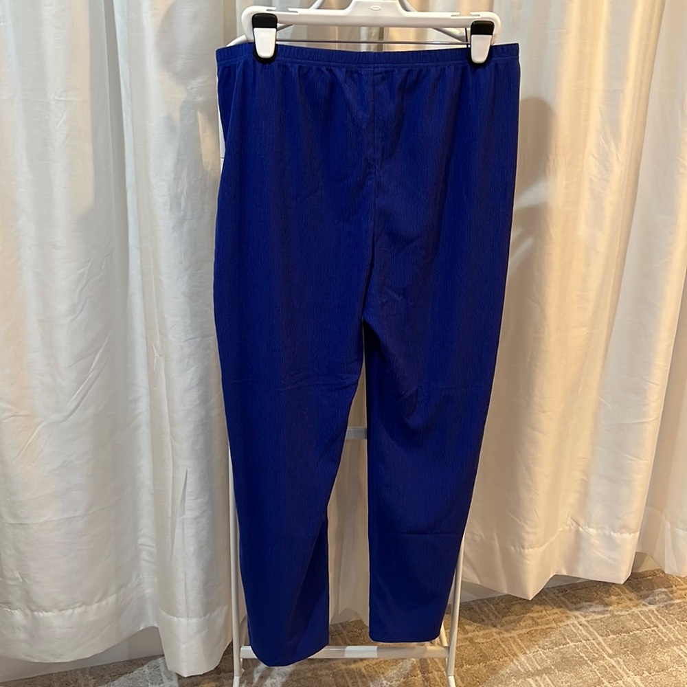 Chicos Travelers Collection pants - Cobalt blue - 3R (18) - $35